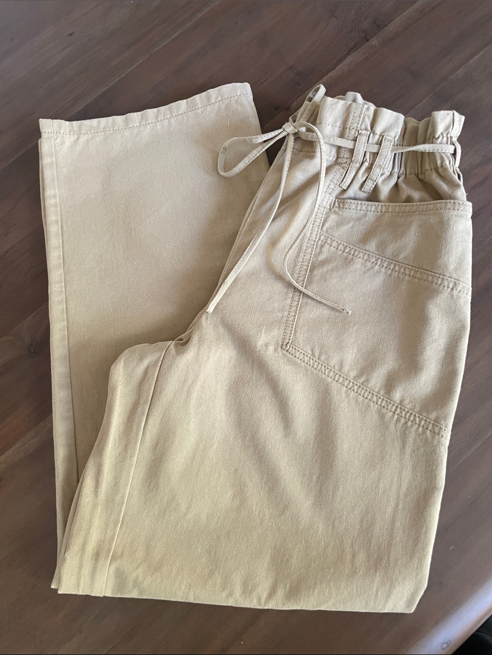NWT LOFT paper bag Drawstring Pants in Light Khaki size Small